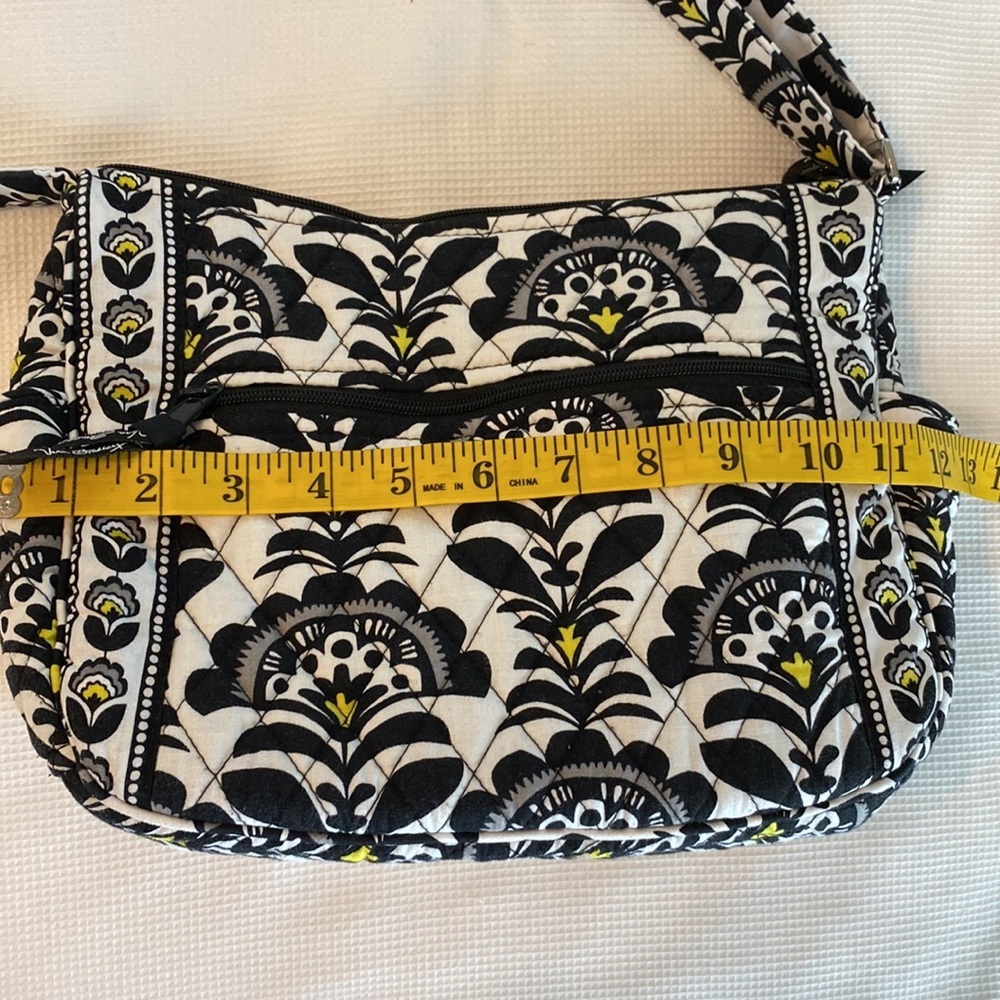 Vera Bradley Purse Fanfare Pattern Adjustable Straps - Picture 12 of 13